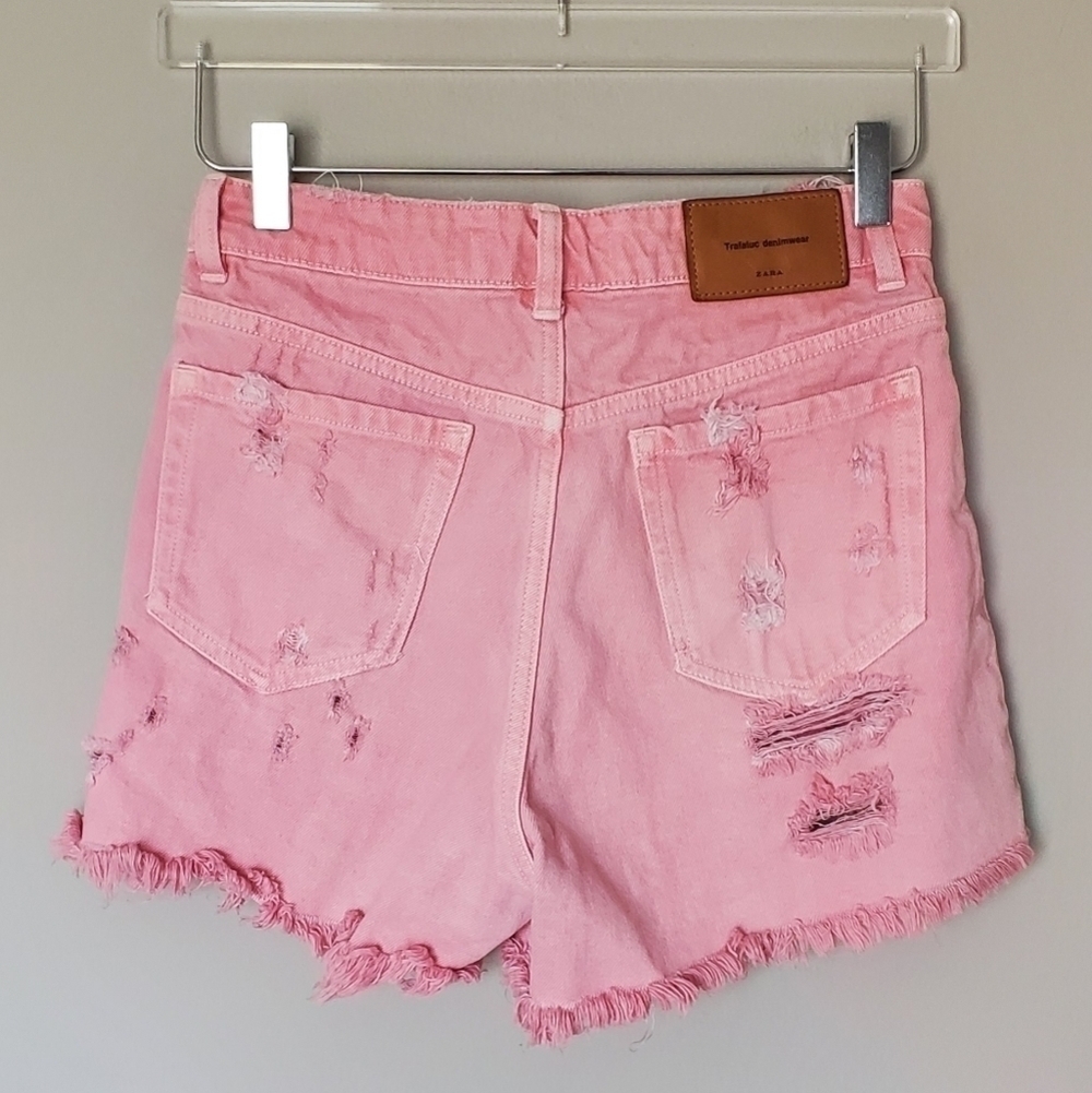Zara Distressed High Rise Denim Jean Shorts Butt Rip Boho Festival Western